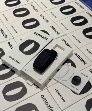 🔥 Měj svůj trénink i regeneraci pod kontrolou s Amazfit Helio Strap! Tento chytrý sportovní náramek ti poskytne...